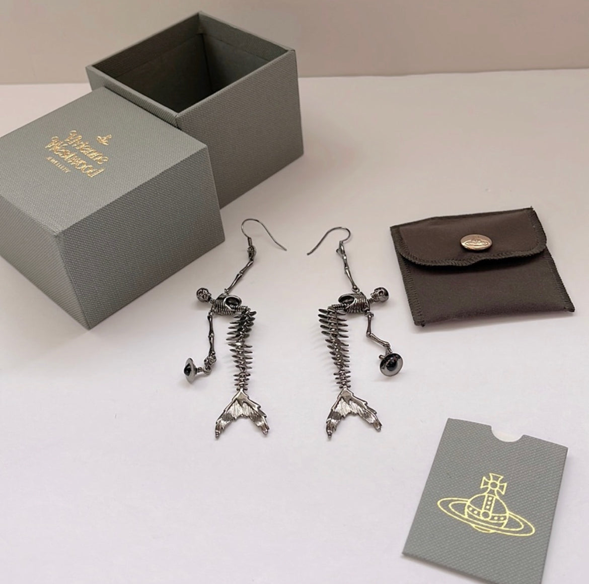 Vivienne Westwood ARIEL earrings NWT