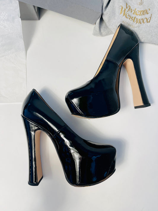 Vivienne Westwood BLACK PATENT LEATHER ELEVATED COURT SHOES IT37 US6.5
