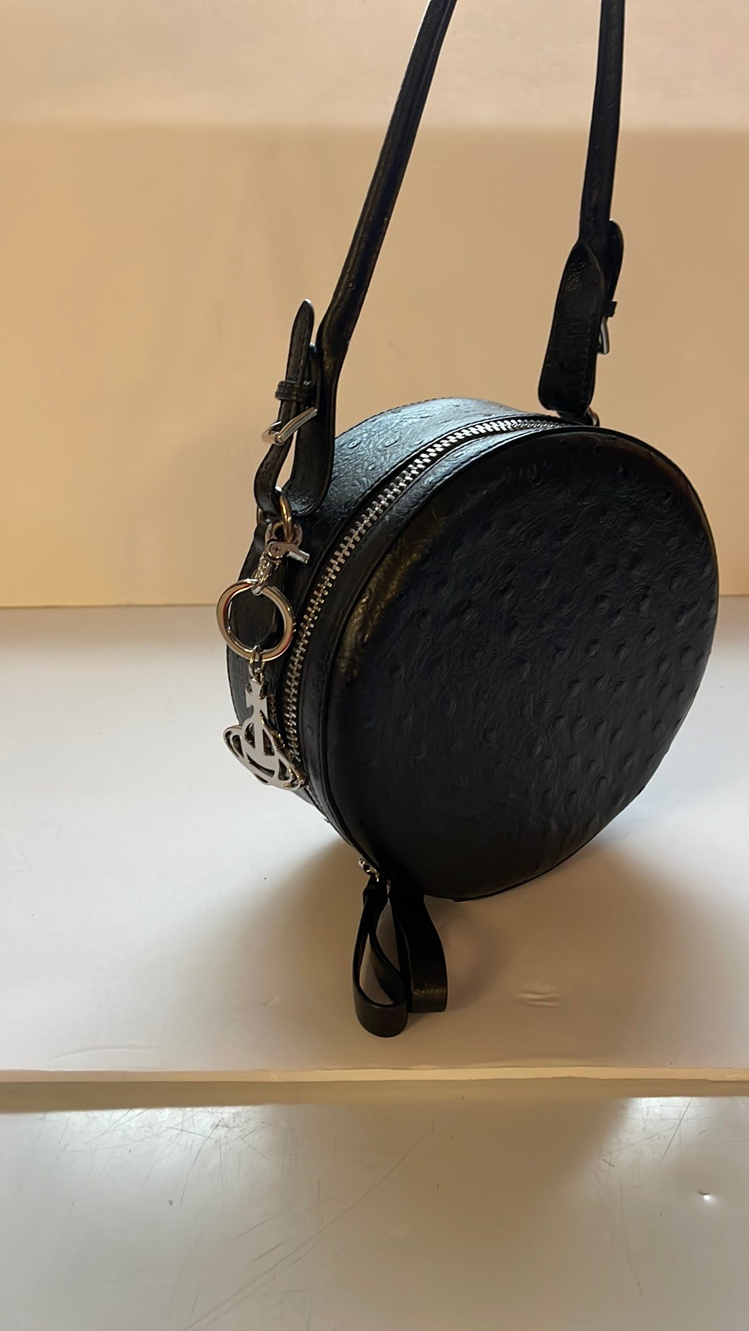 Vivienne Westwood Johanna Round Bag in blk leather NWT