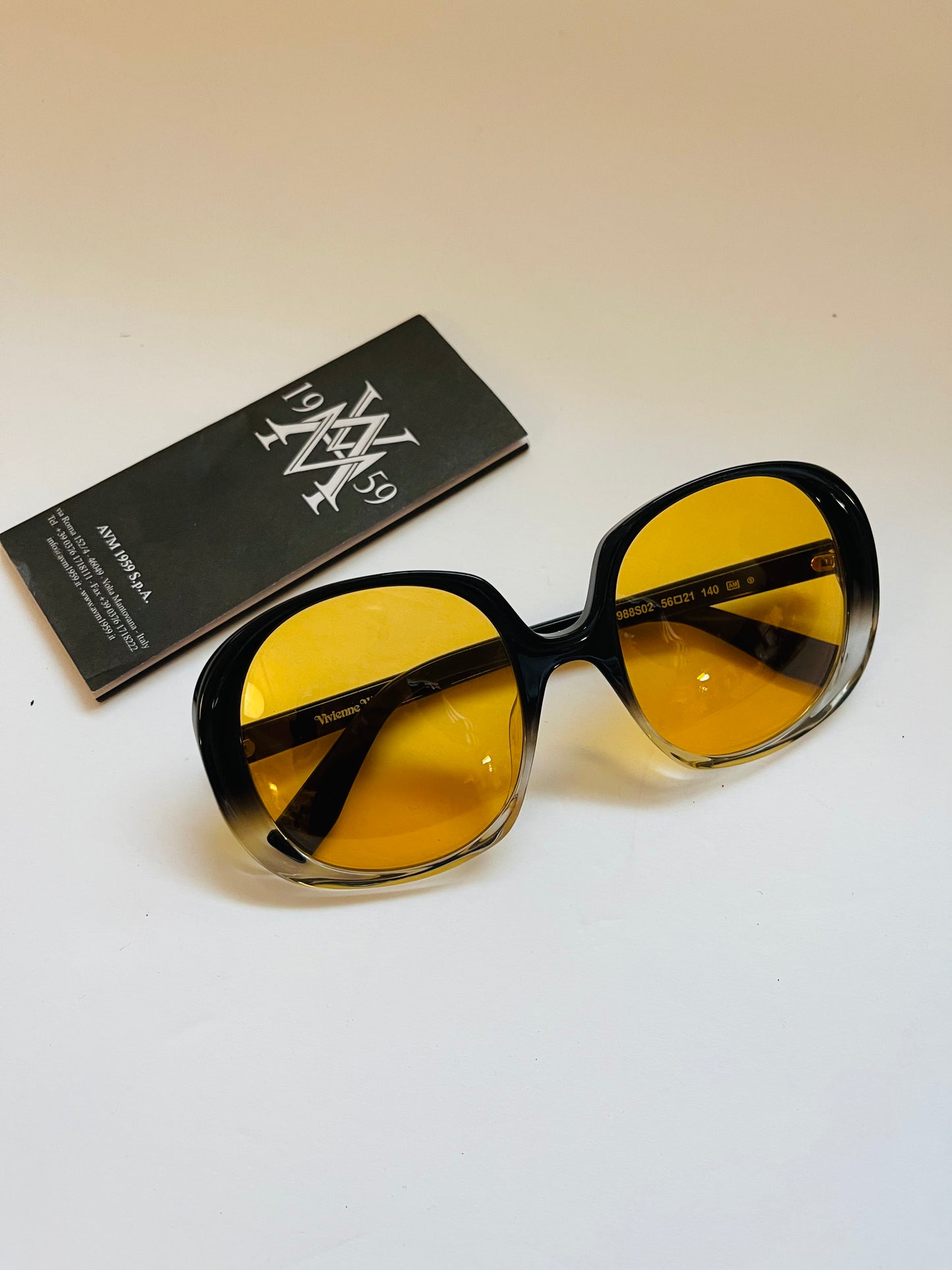 Vivienne Westwood Large sunglasses with yellow lens