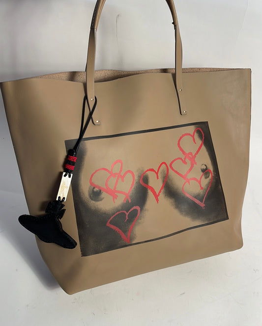Vivienne Westwood ICONIC TITS ARTWORK NATURAL LEATHER TOTE NWT
