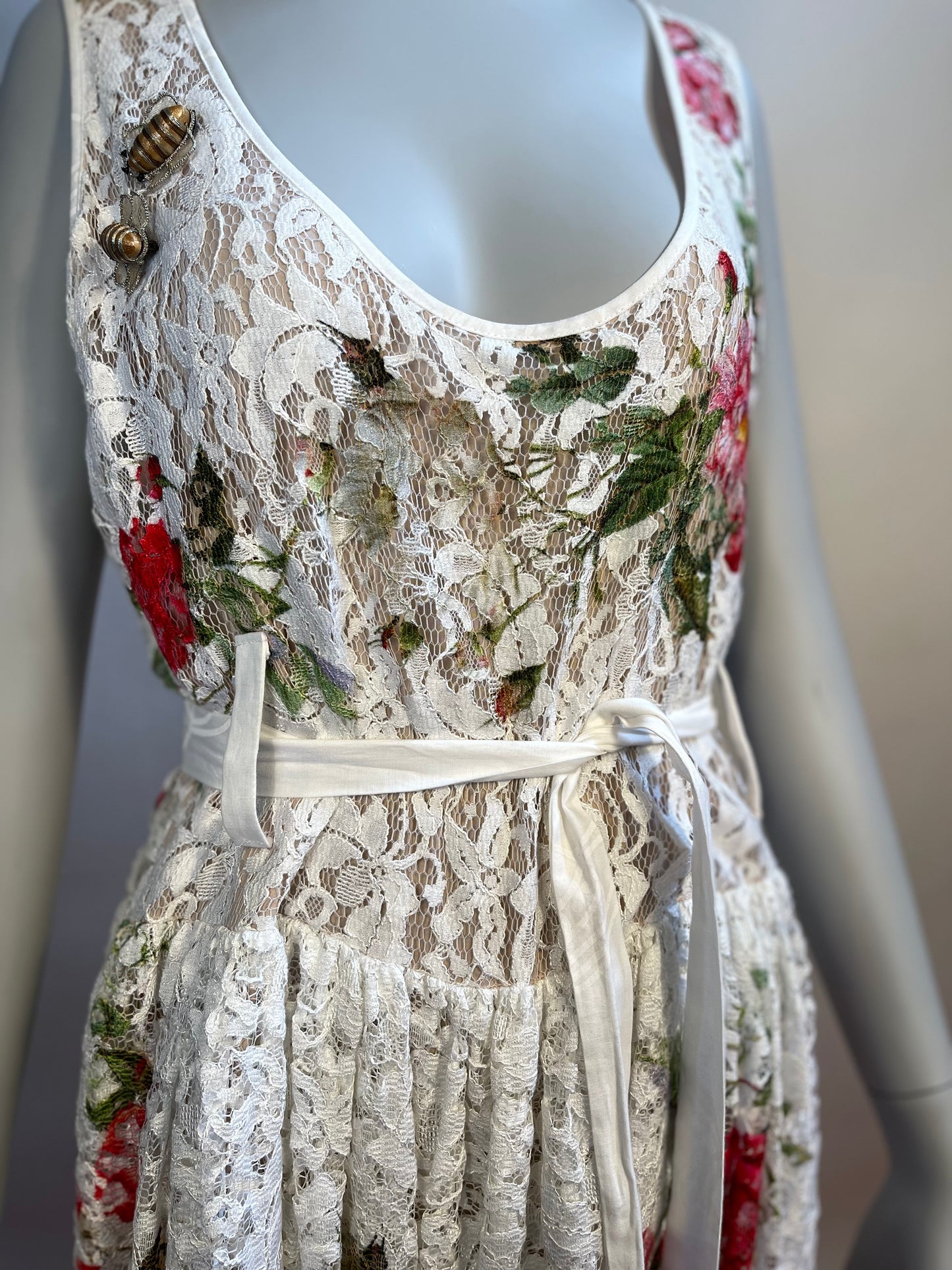 Vivienne Westwood Red labe White lace and Flower print Dress IT 40