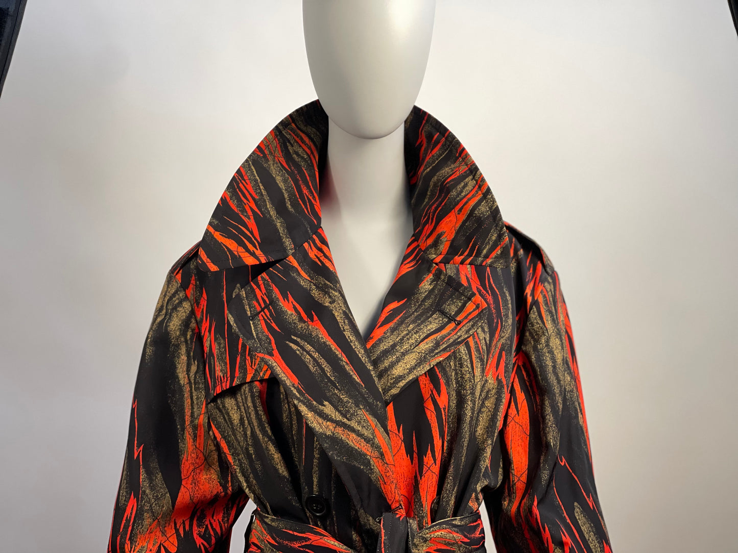 Vivienne Westwood BEN TRENCH COAT FLAMES PRINT NWT MEDIUM