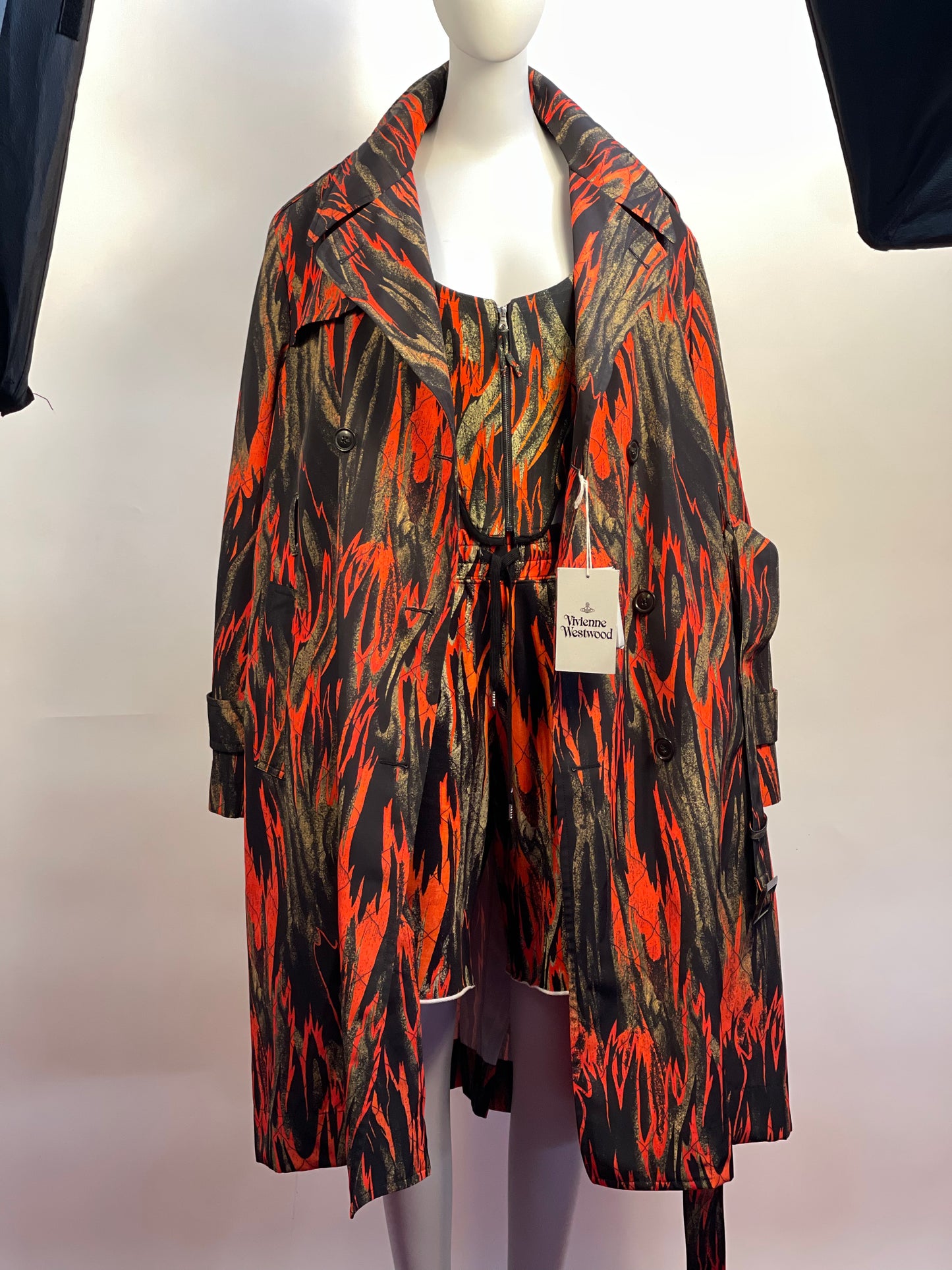 Vivienne Westwood BEN TRENCH COAT FLAMES PRINT NWT MEDIUM