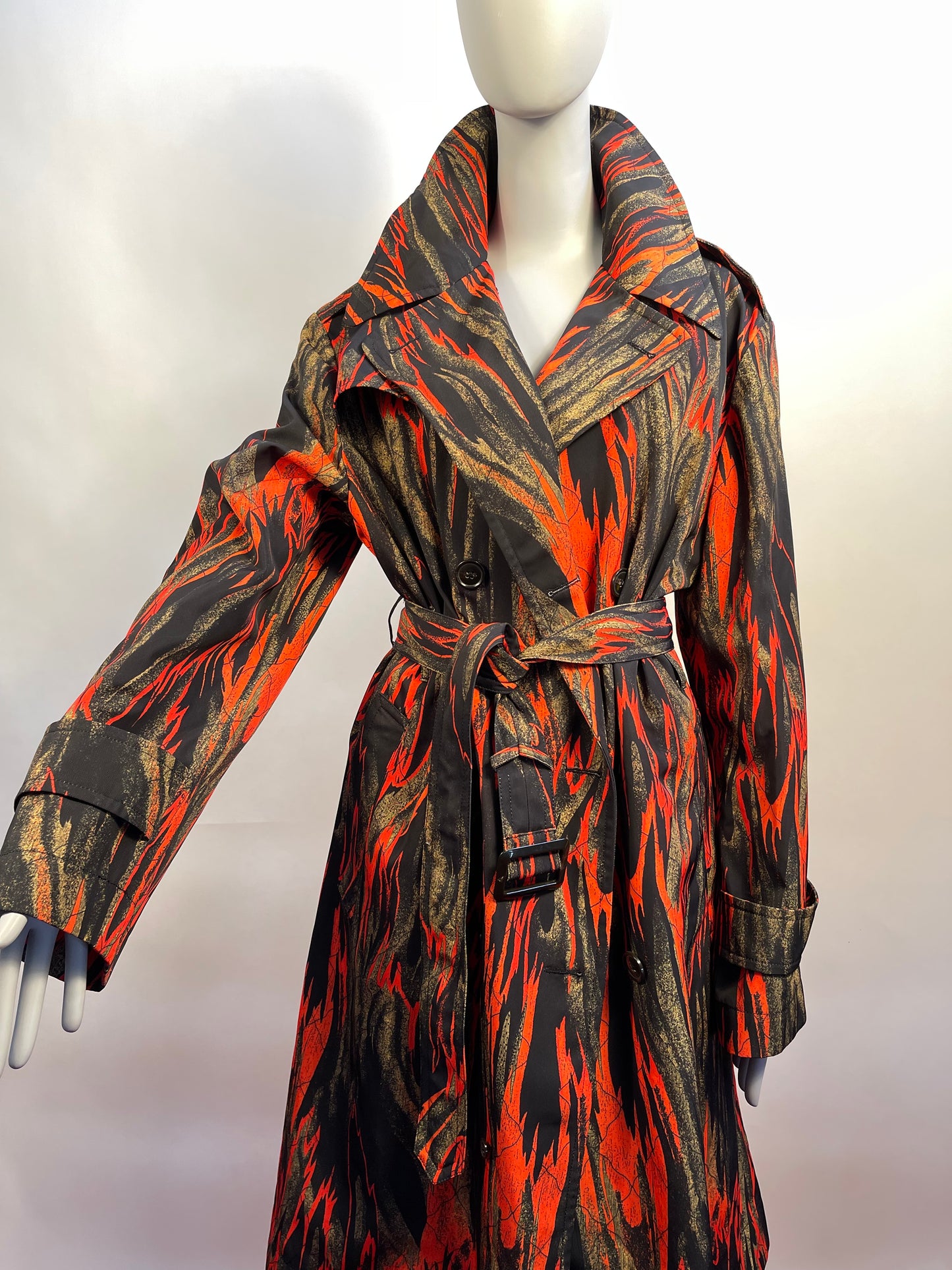 Vivienne Westwood BEN TRENCH COAT FLAMES PRINT NWT MEDIUM