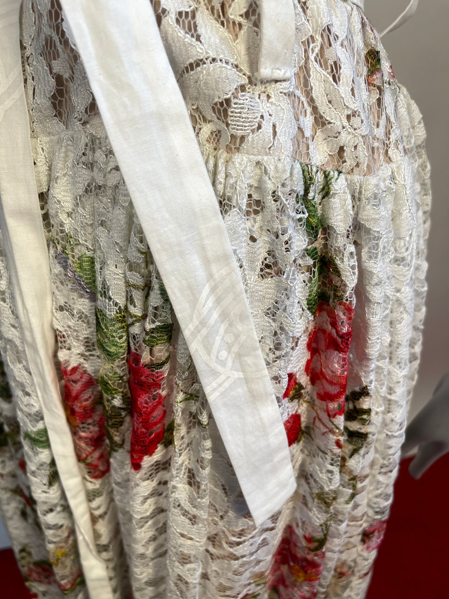 Vivienne Westwood Red labe White lace and Flower print Dress IT 40