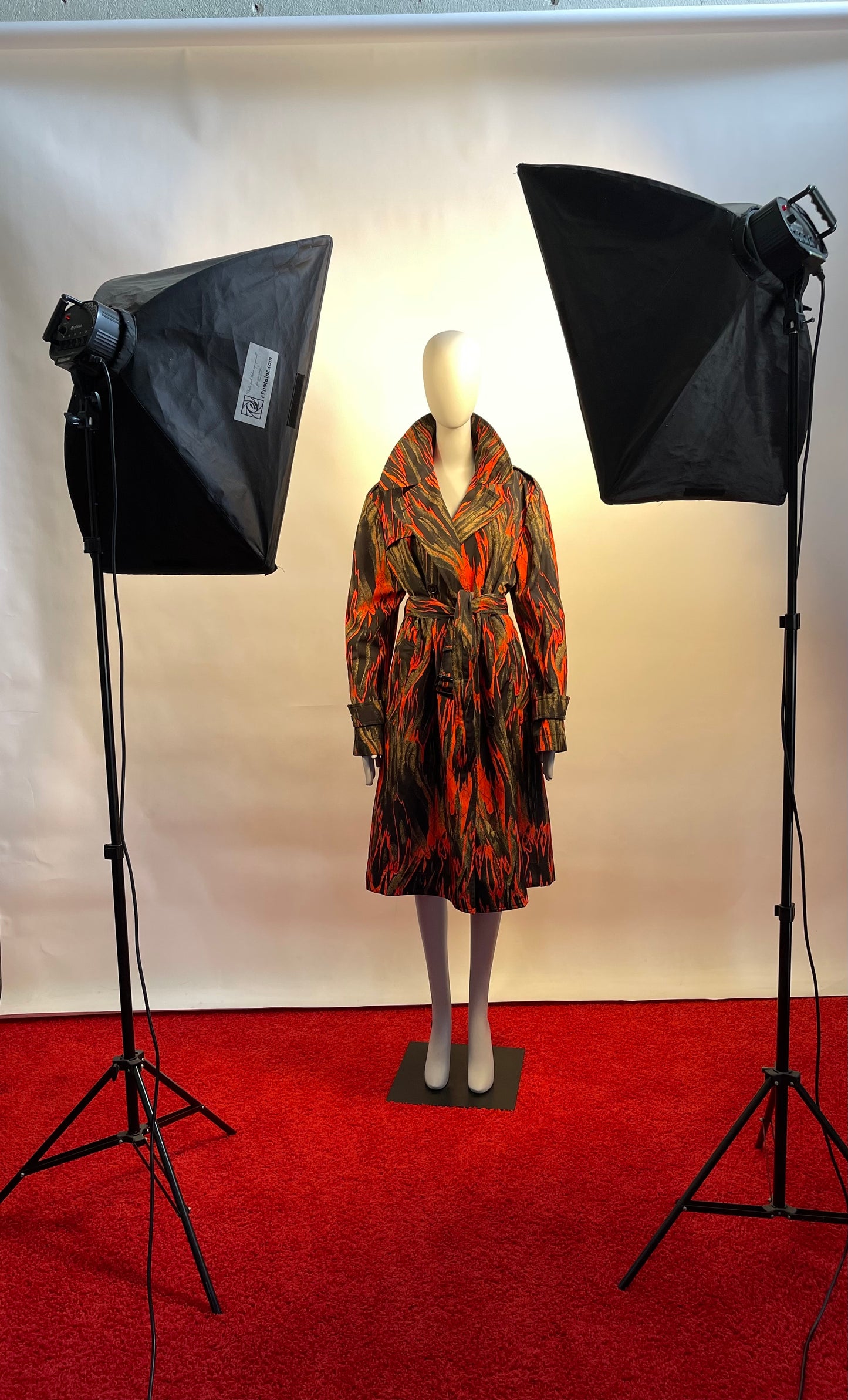 Vivienne Westwood BEN TRENCH COAT FLAMES PRINT NWT MEDIUM