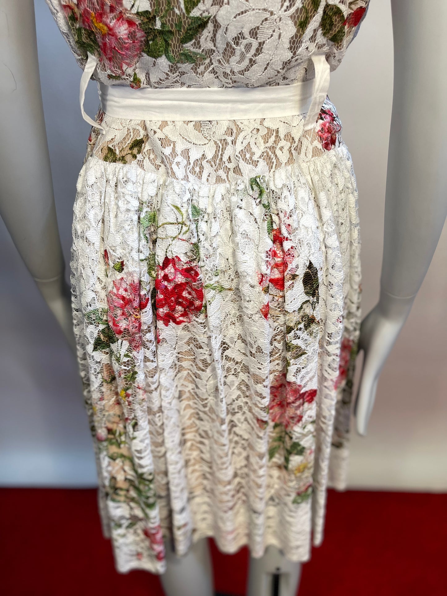 Vivienne Westwood Red labe White lace and Flower print Dress IT 40