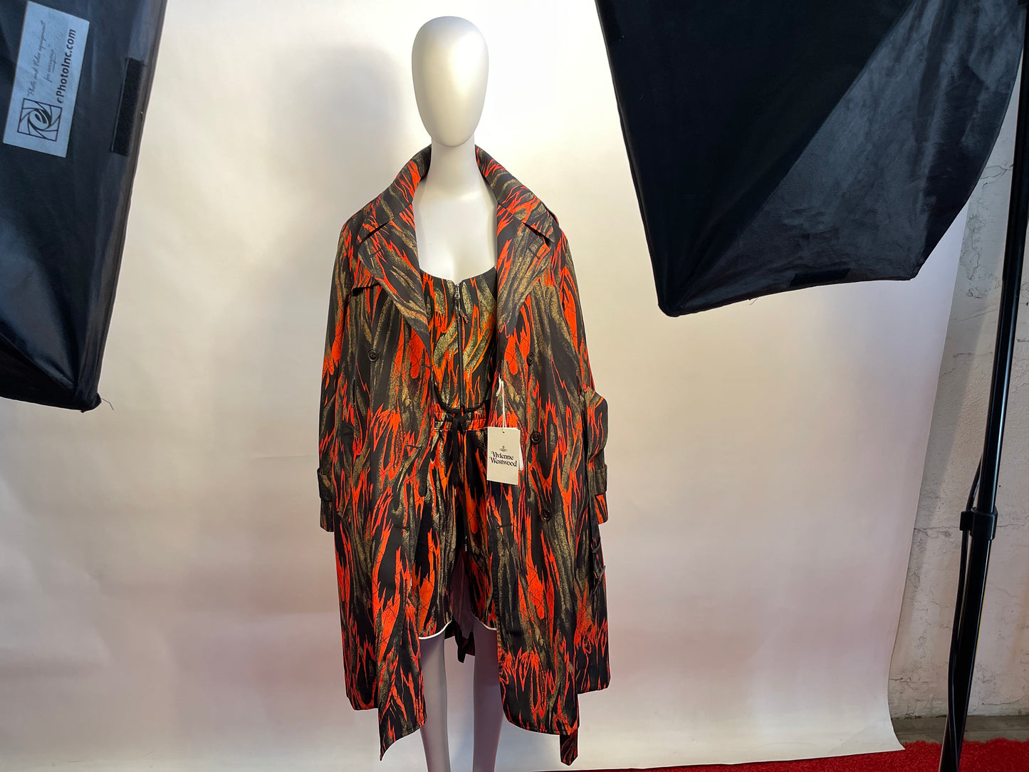Vivienne Westwood BEN TRENCH COAT FLAMES PRINT NWT MEDIUM
