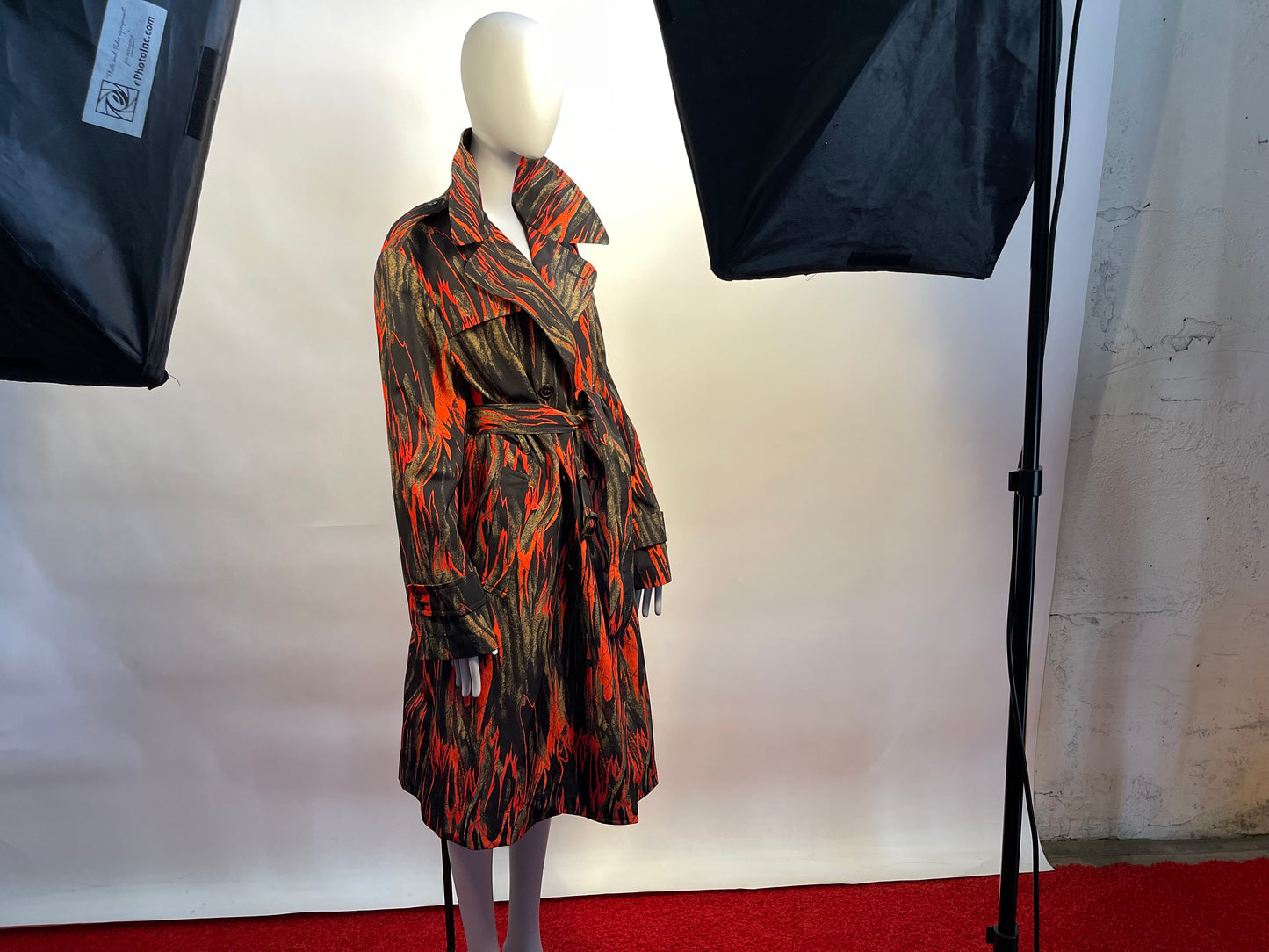 Vivienne Westwood BEN TRENCH COAT FLAMES PRINT NWT MEDIUM