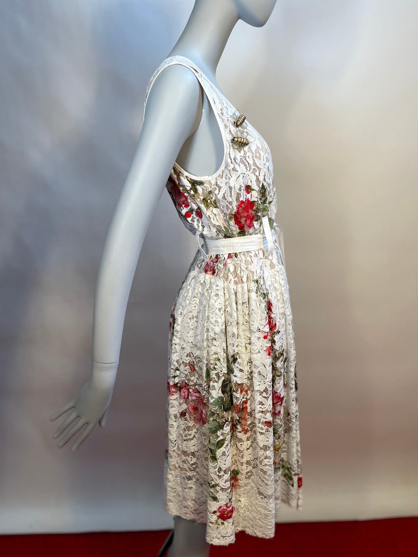 Vivienne Westwood Red labe White lace and Flower print Dress IT 40
