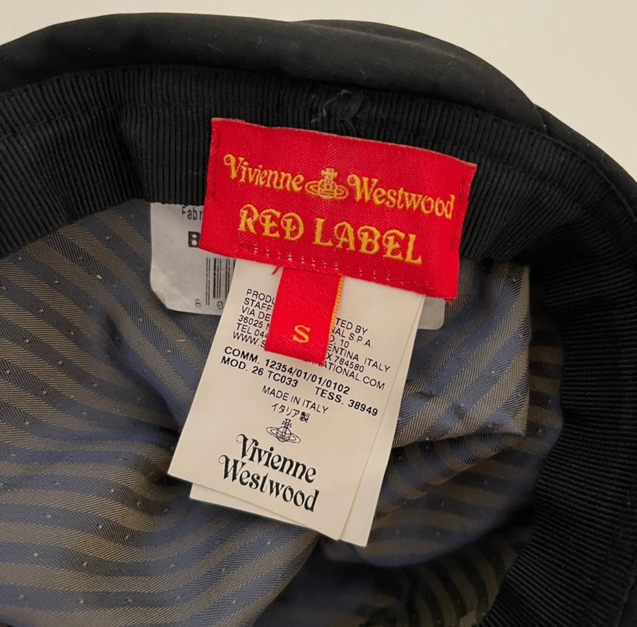 Vivienne Westwood VINTAGE 2010 HAT RED LABEL SIZE SMALL